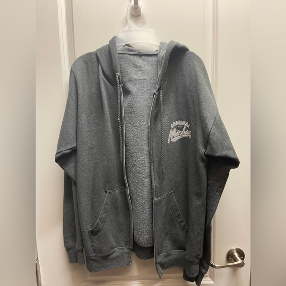 LAST DAY SALE - Men’s Mickey Mouse Jacket Size Medium - Picture 2 of 4